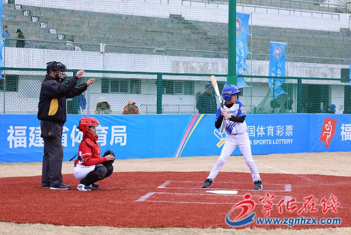 “體彩杯”福建省青少年棒球聯(lián)賽丙組在寧化開賽