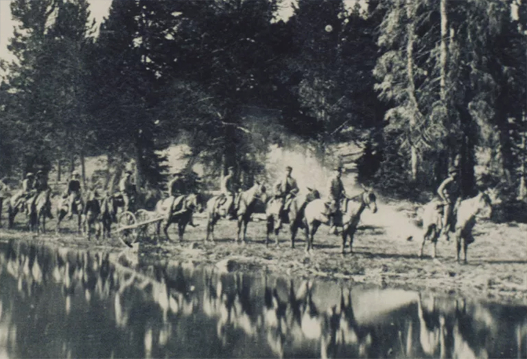 黃石探險(xiǎn)產(chǎn)生的個(gè)國(guó)家公園-宏偉的荒野被保留和保存（一）