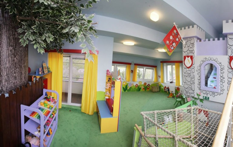 兒童房仿真樹(shù)