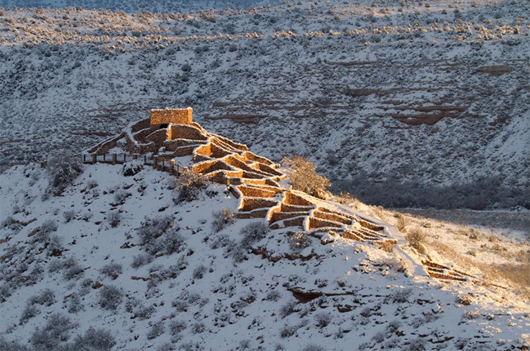 圖濟(jì)古特國家紀(jì)念碑