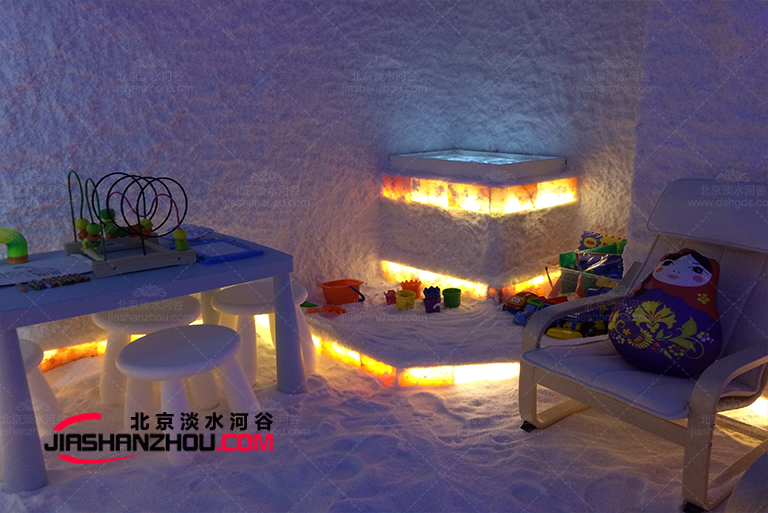 仿真山洞鹽療房