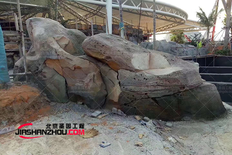 仿真假山.jpg